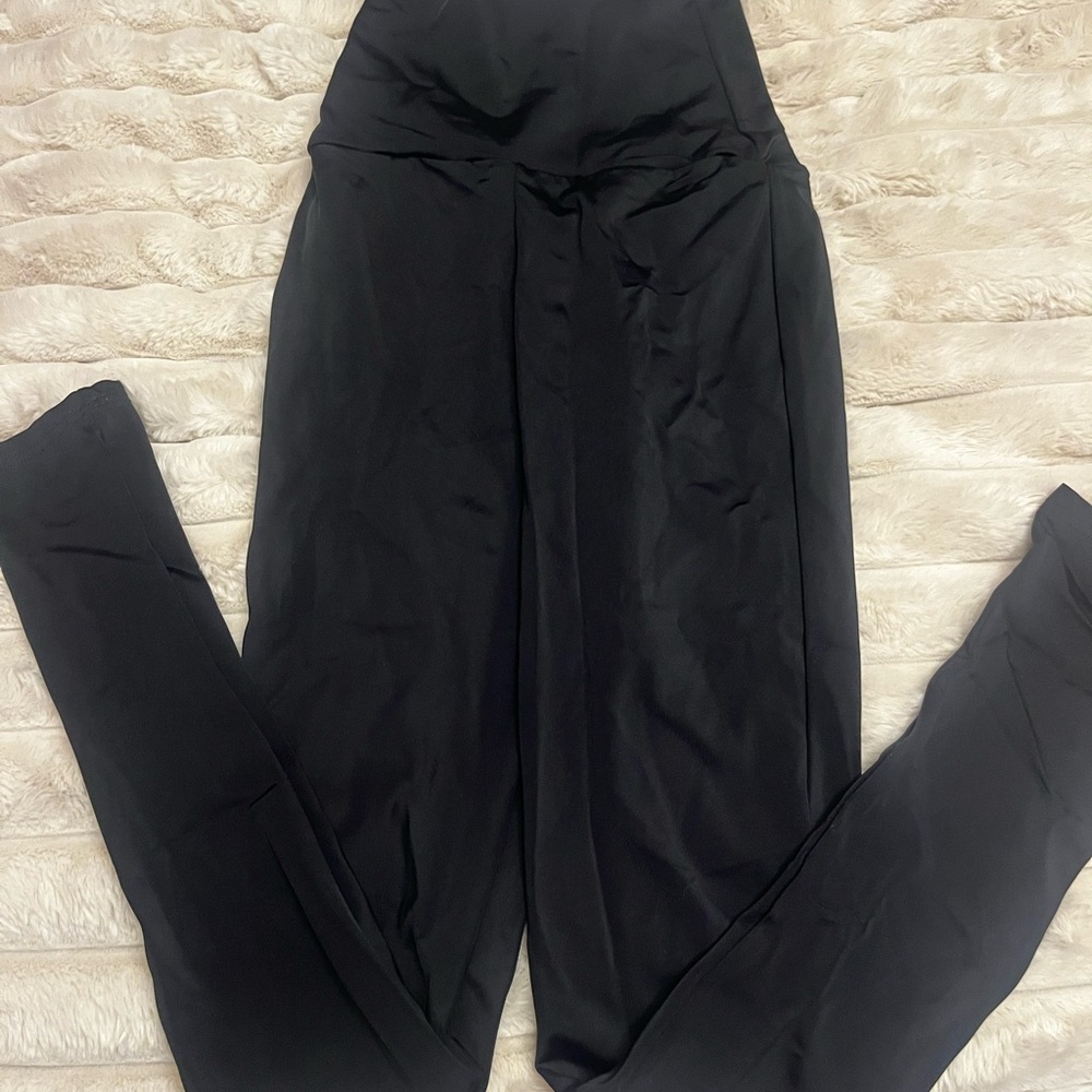 Halera Black Leggings